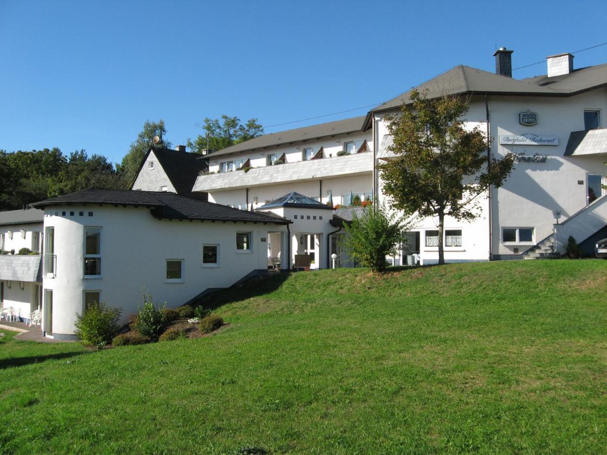Berghotel Kristall Idar-Oberstein Esterno foto
