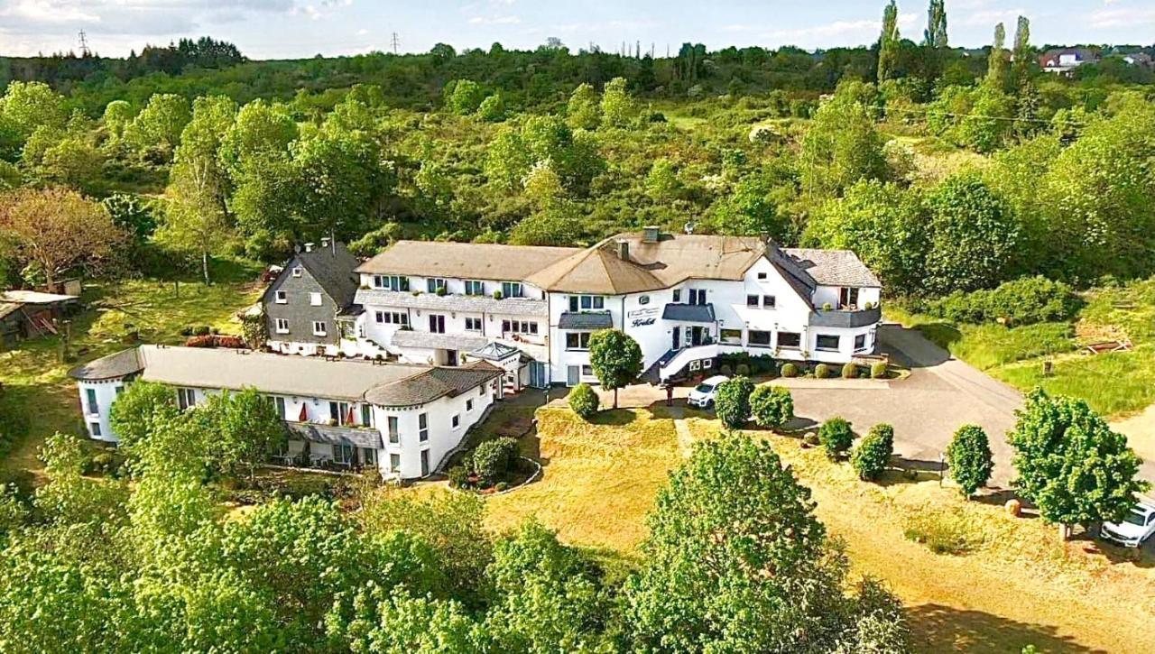 Berghotel Kristall Idar-Oberstein Esterno foto